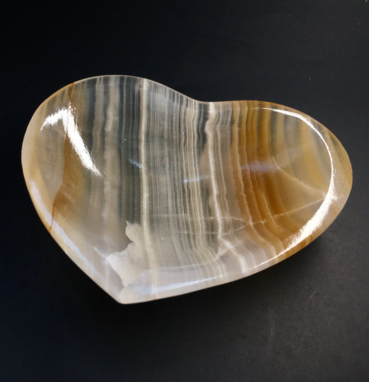 Onyx Heart Dish